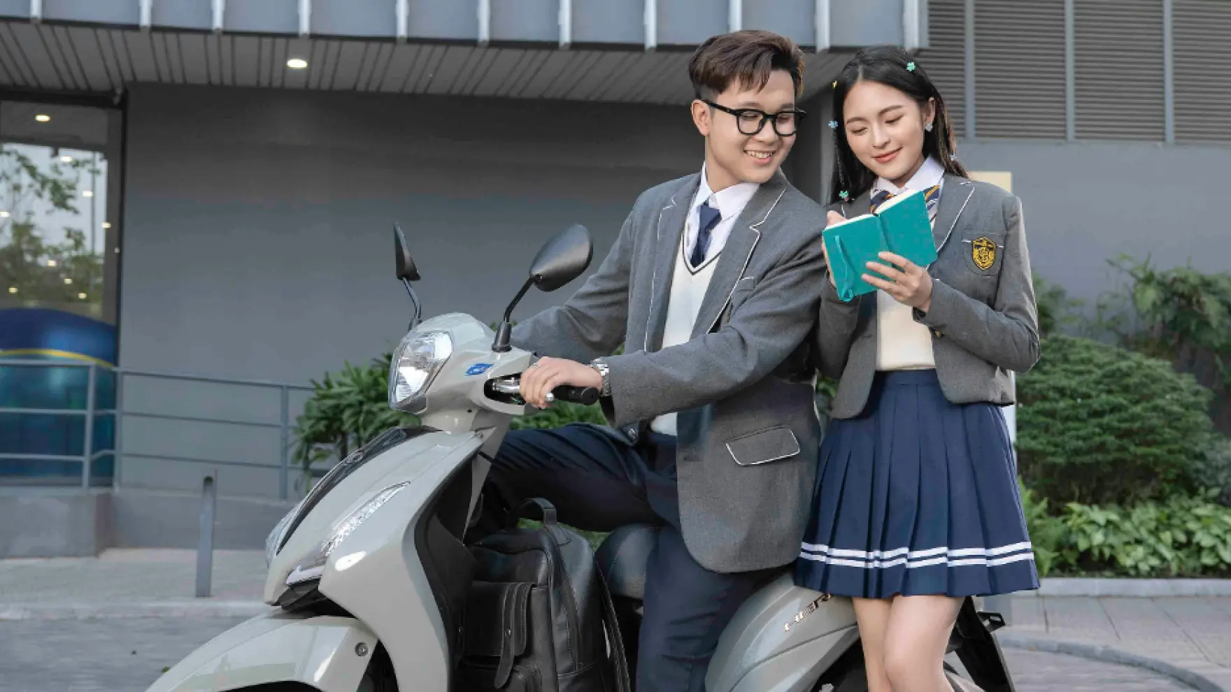 Lựa chọn xe máy 50cc phù hợp giúp học sinh thuận tiện và thoải mái hơn trong quá trình sử dụng.